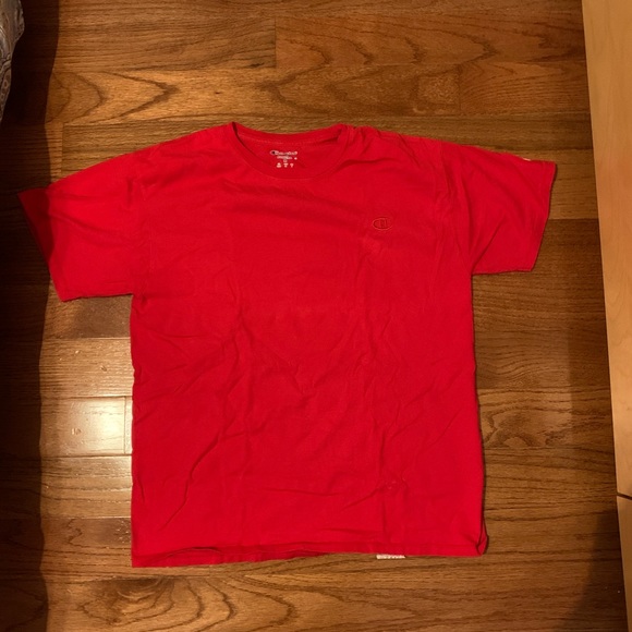 Red Champion T-shirt - Picture 1 of 3